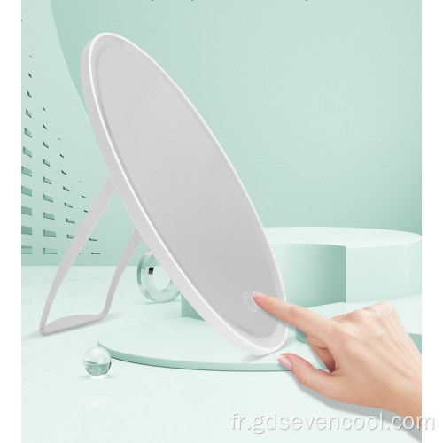 Miroir ovale de maquillage de trifold cosmétique LED avec lumière